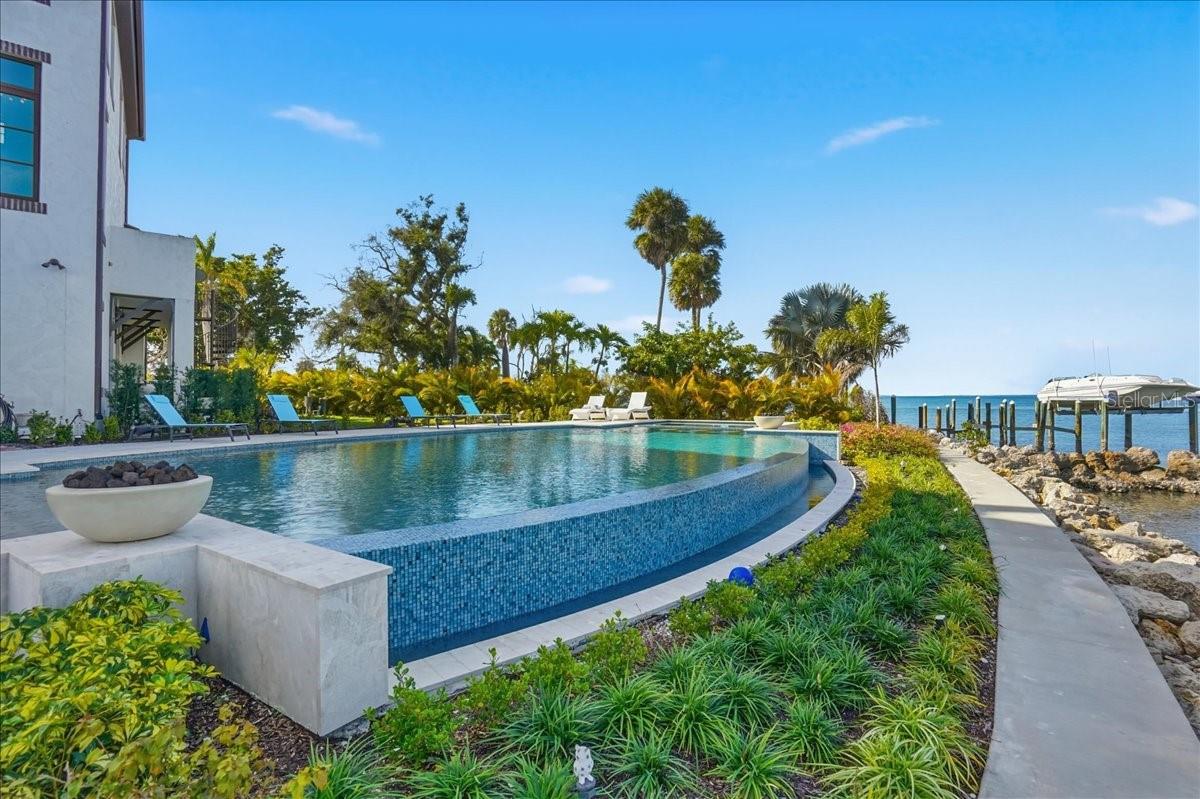 315 S SHORE DR — photo 52