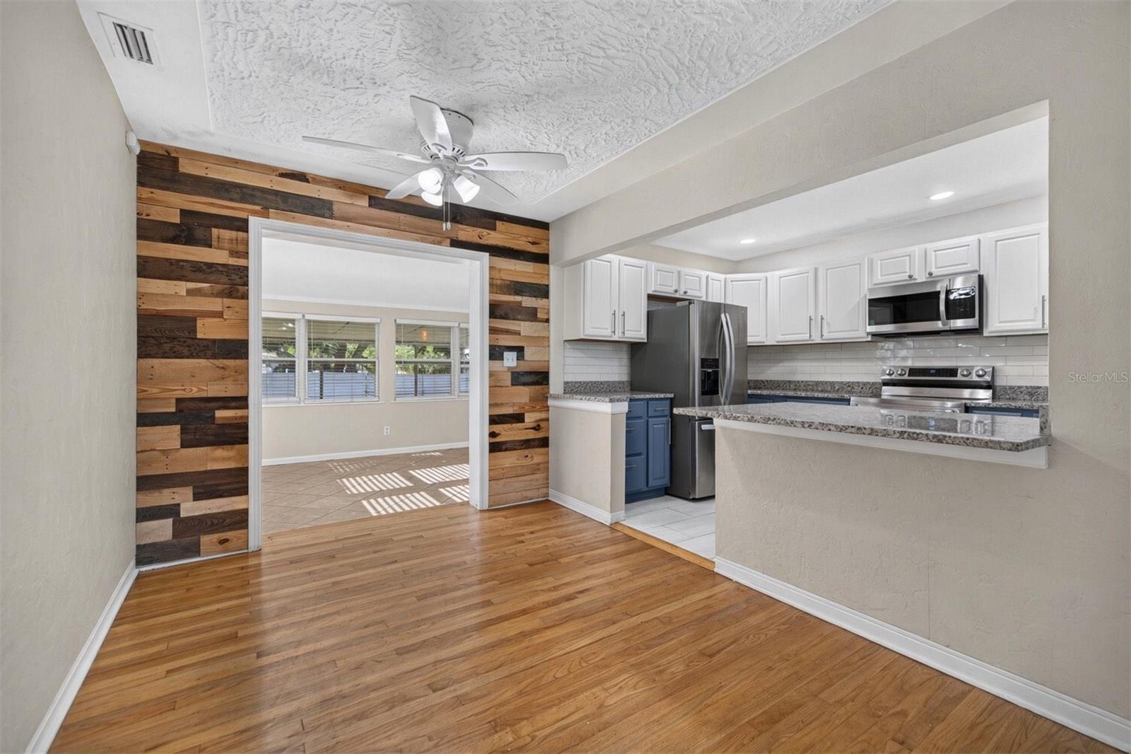 7116 DATE PALM AVE S — photo 4
