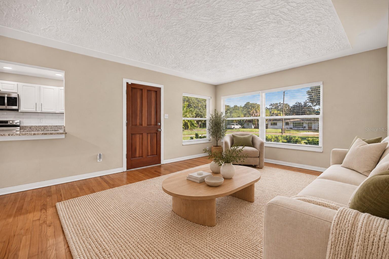 7116 DATE PALM AVE S — photo 2