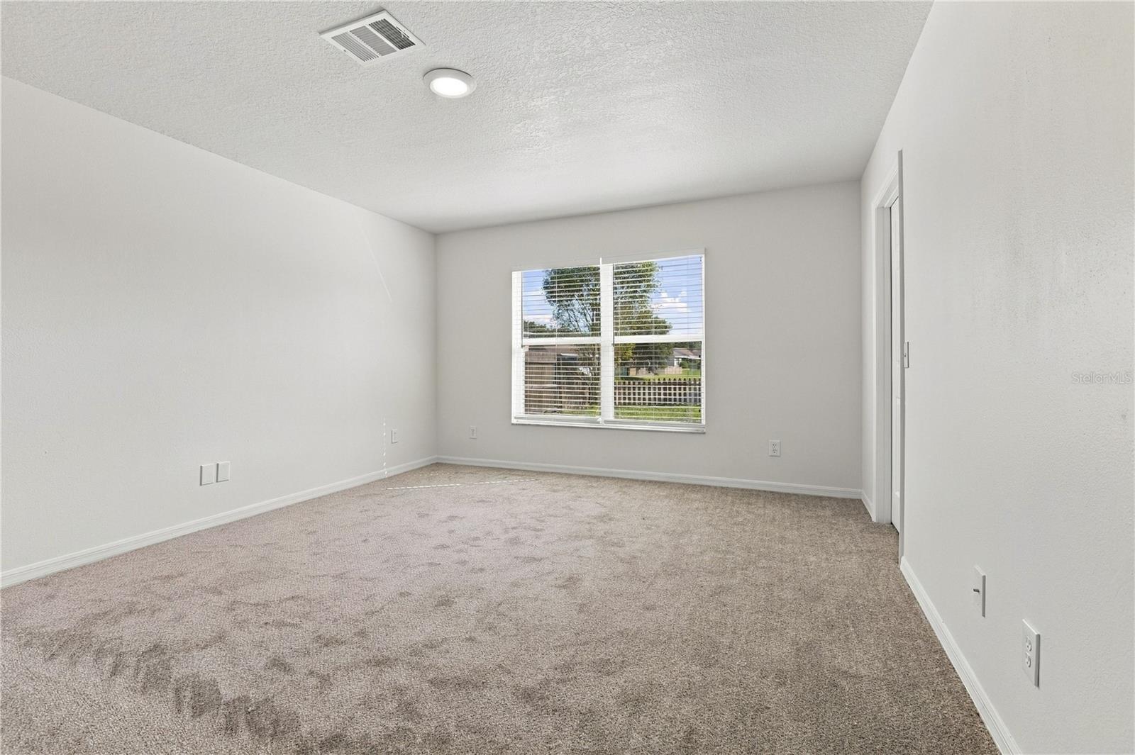 213 111TH ST E — photo 14