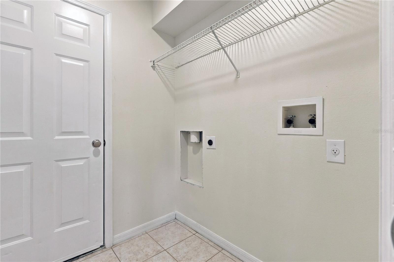 213 111TH ST E — photo 26