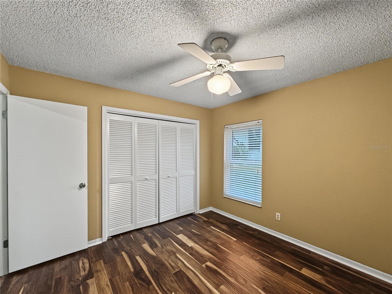 2510 BRIMHOLLOW DR — photo 8