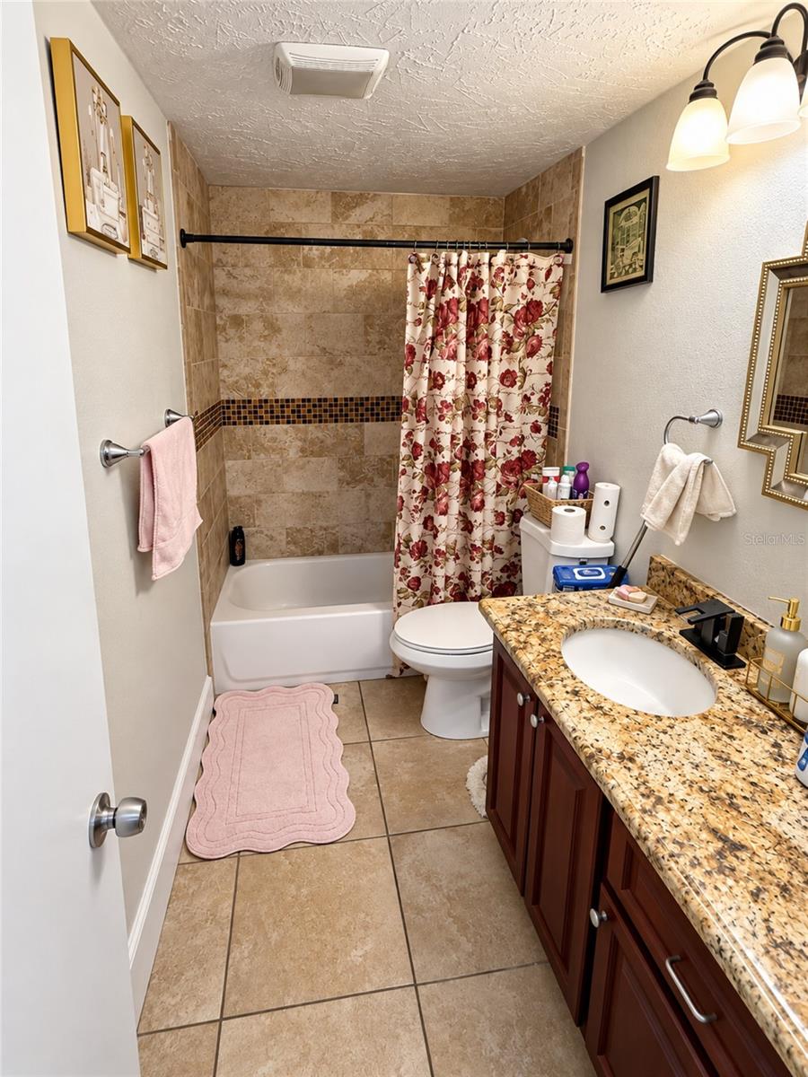 5513 GOLDEN DR — photo 15