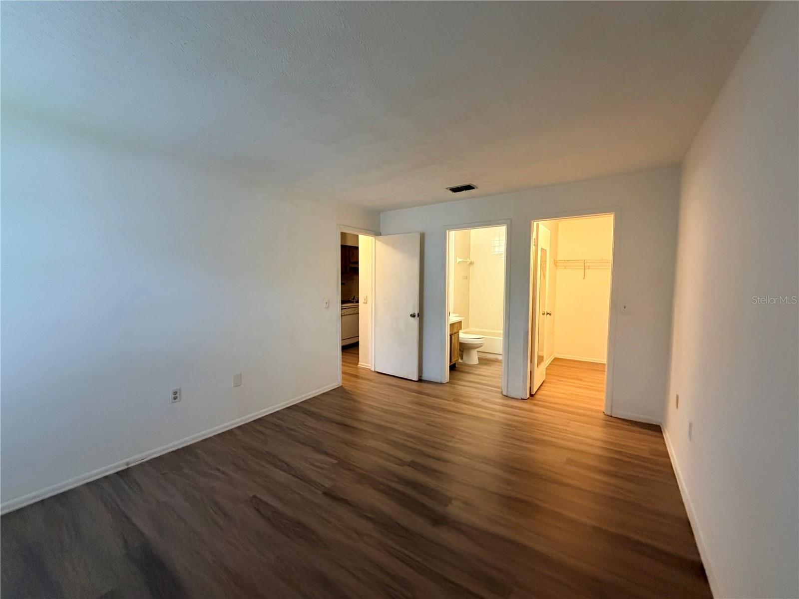 14319 HANGING MOSS CIR #201 — photo 6