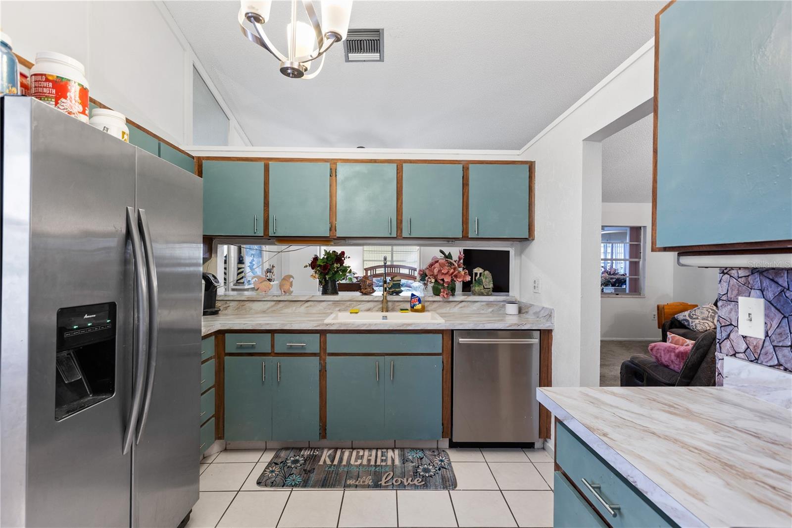 7418 RIVERBANK DR — photo 2