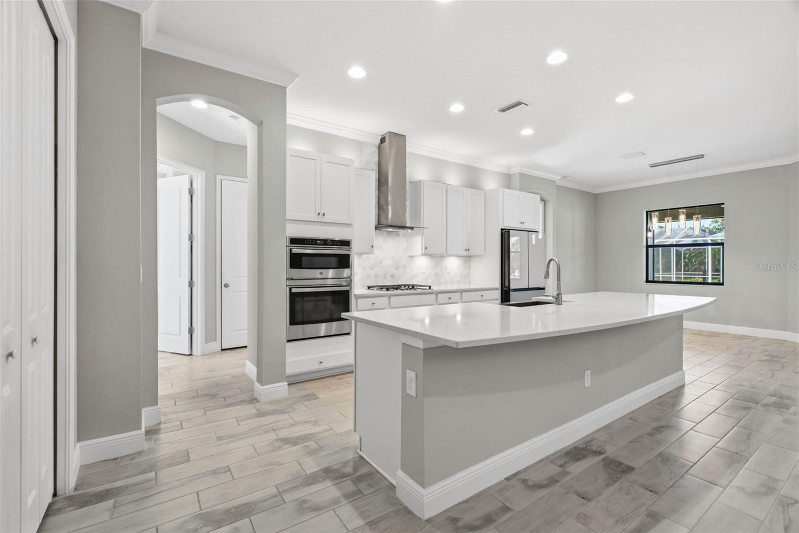 814 TIRANO WAY — photo 16