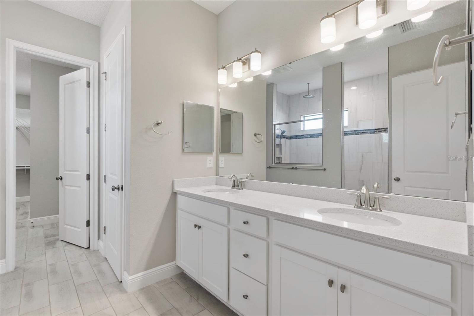 814 TIRANO WAY — photo 37