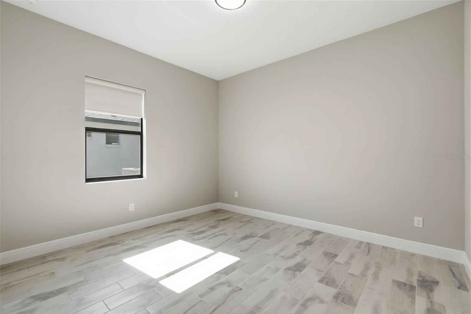 814 TIRANO WAY — photo 46