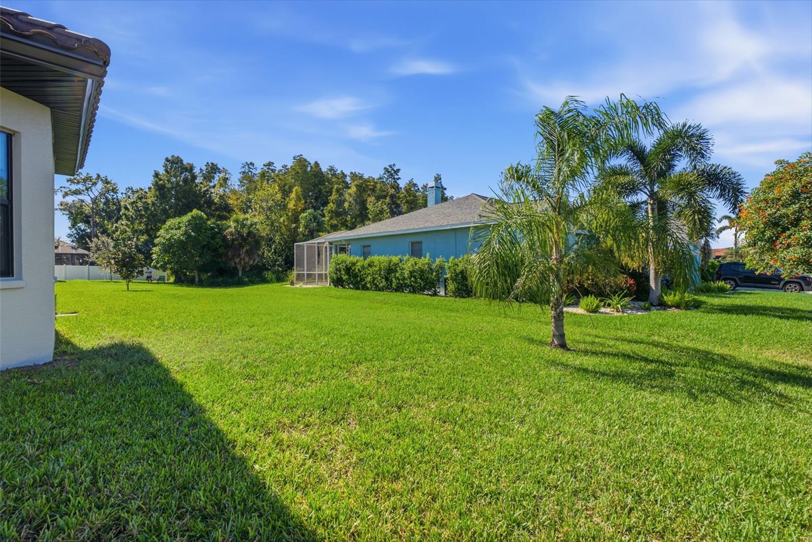 814 TIRANO WAY — photo 32