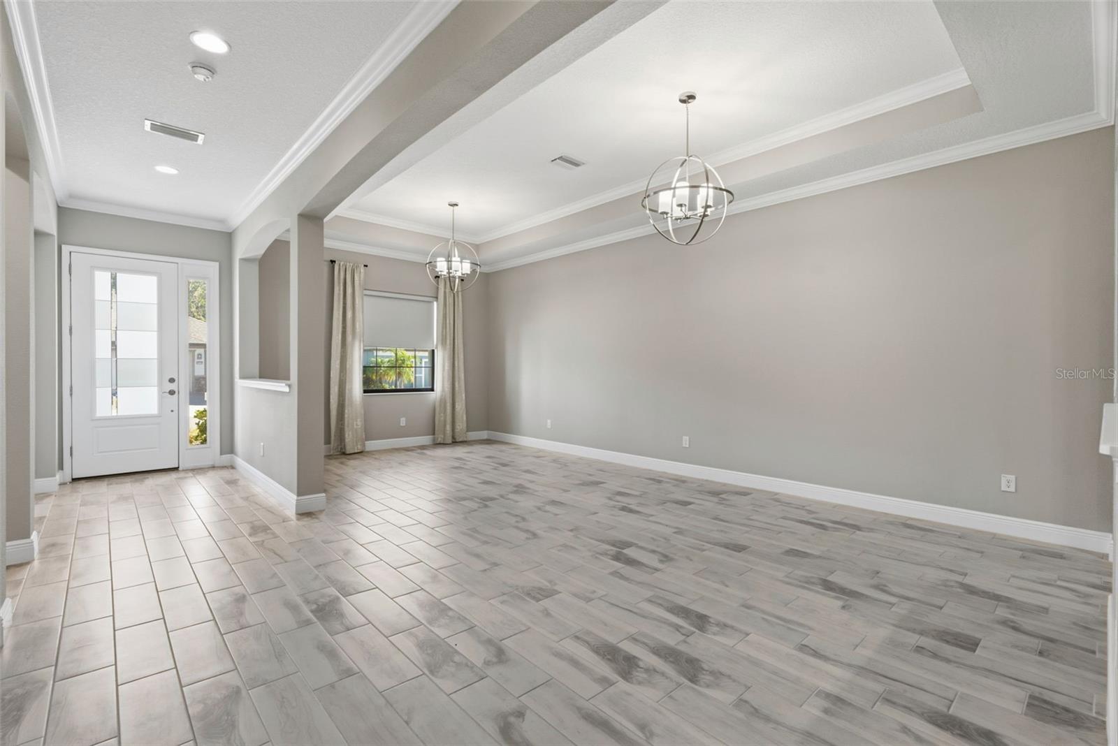 814 TIRANO WAY — photo 9