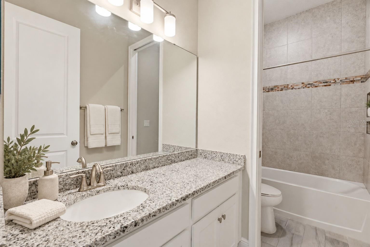 814 TIRANO WAY — photo 48