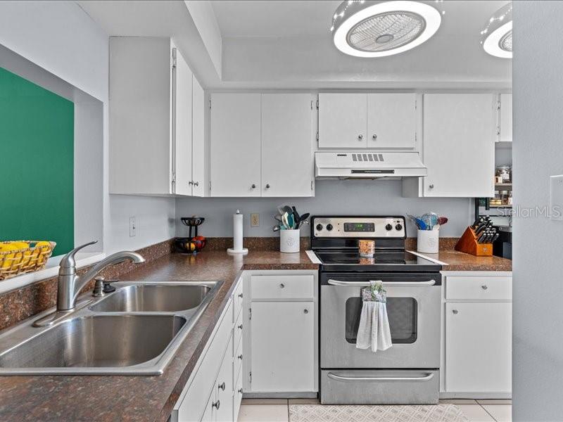 7364 CLOISTER DR #7364 — photo 7