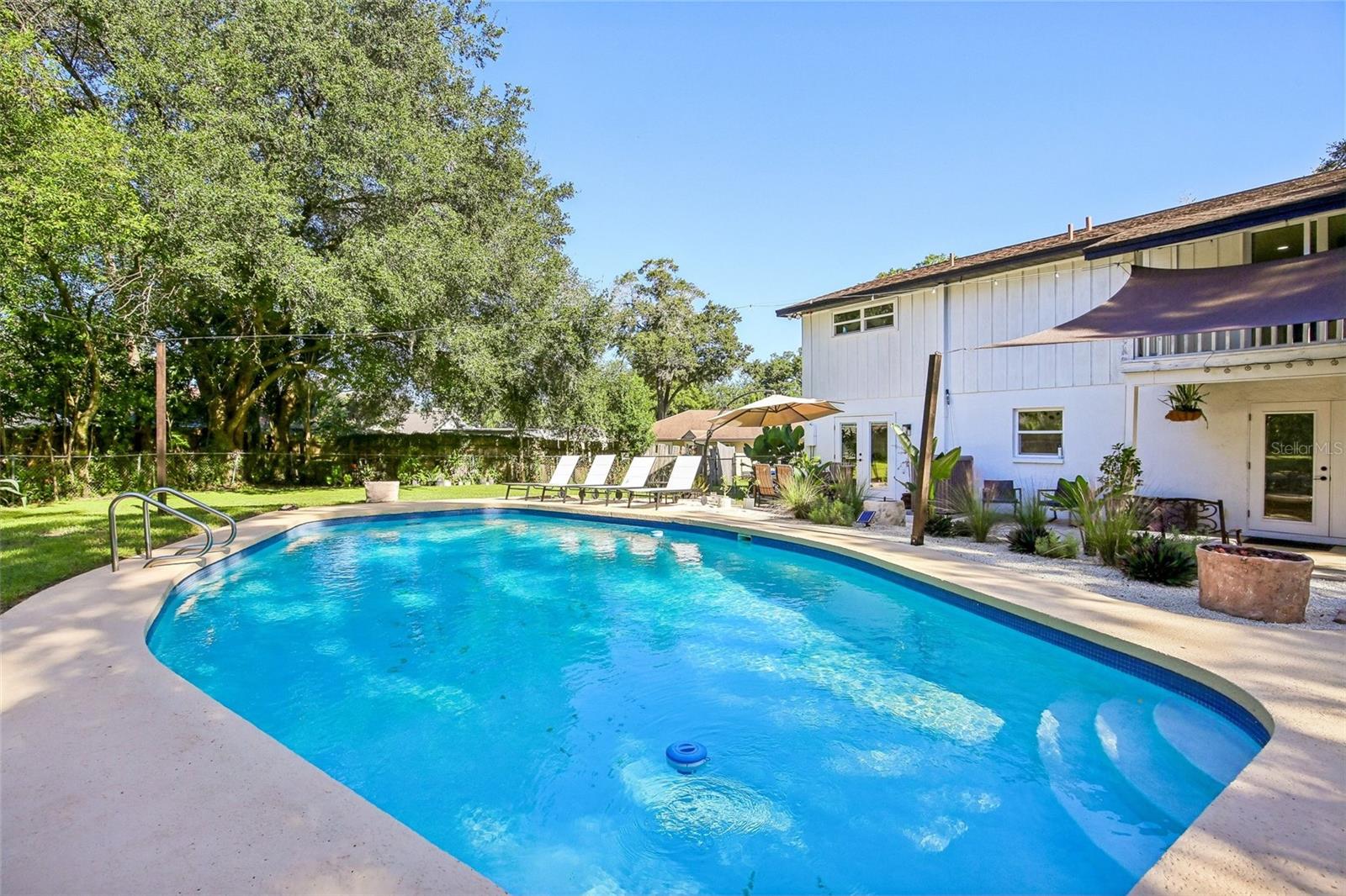 18410 STERLING SILVER CIR — photo 47