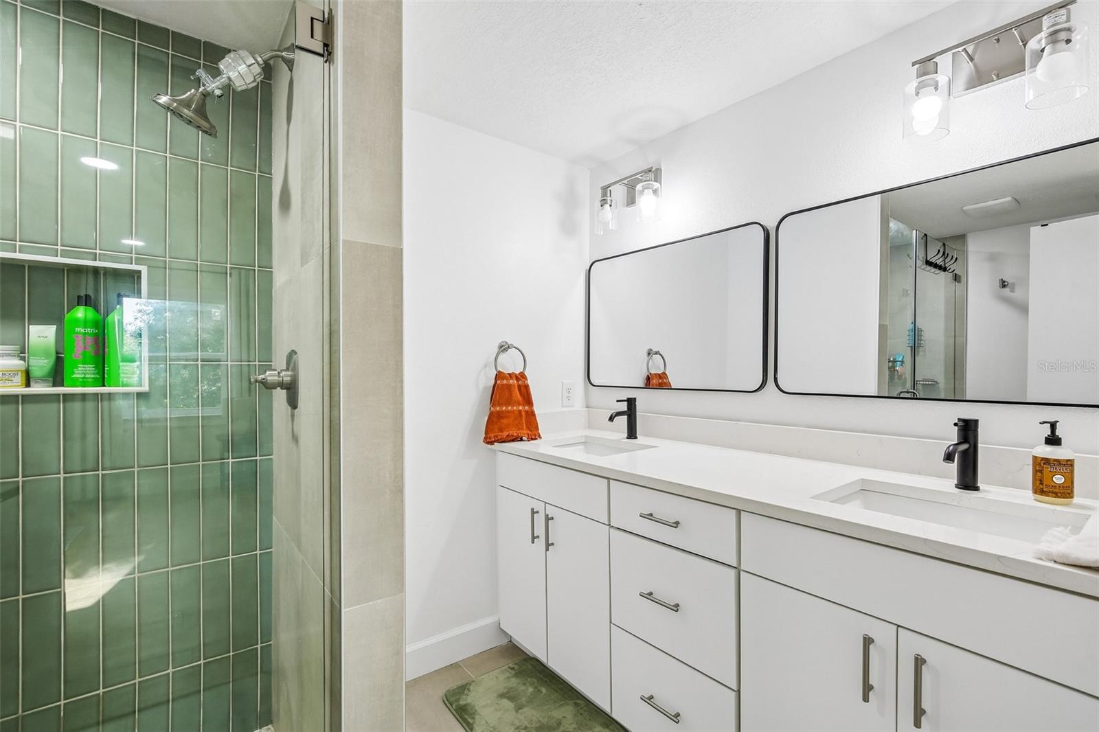 18410 STERLING SILVER CIR — photo 35
