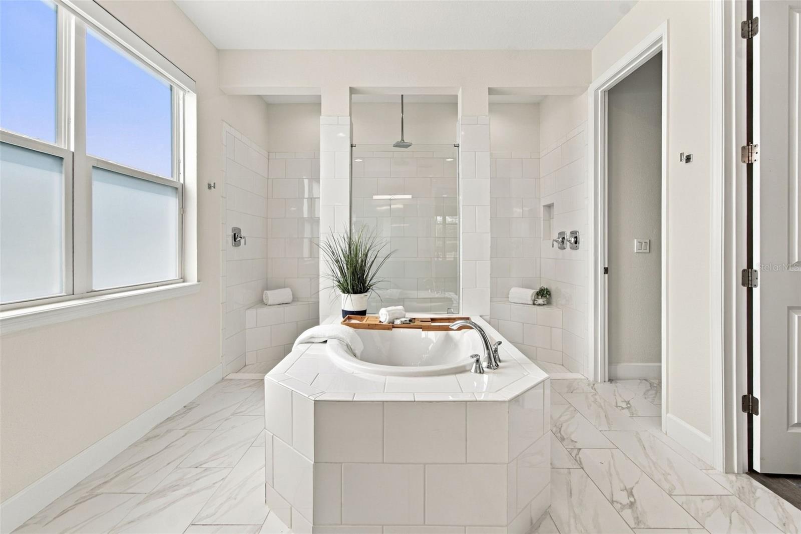 7006 TALAMORE DR — photo 31
