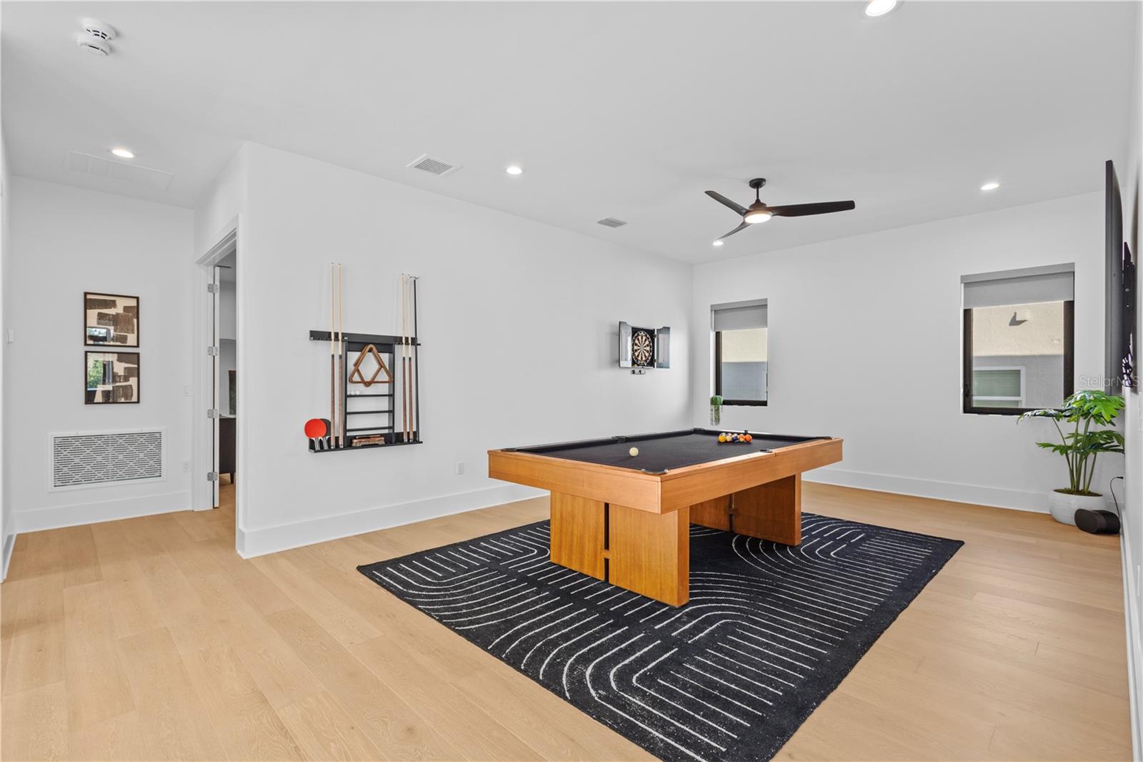 818 W KENTUCKY AVE — photo 13