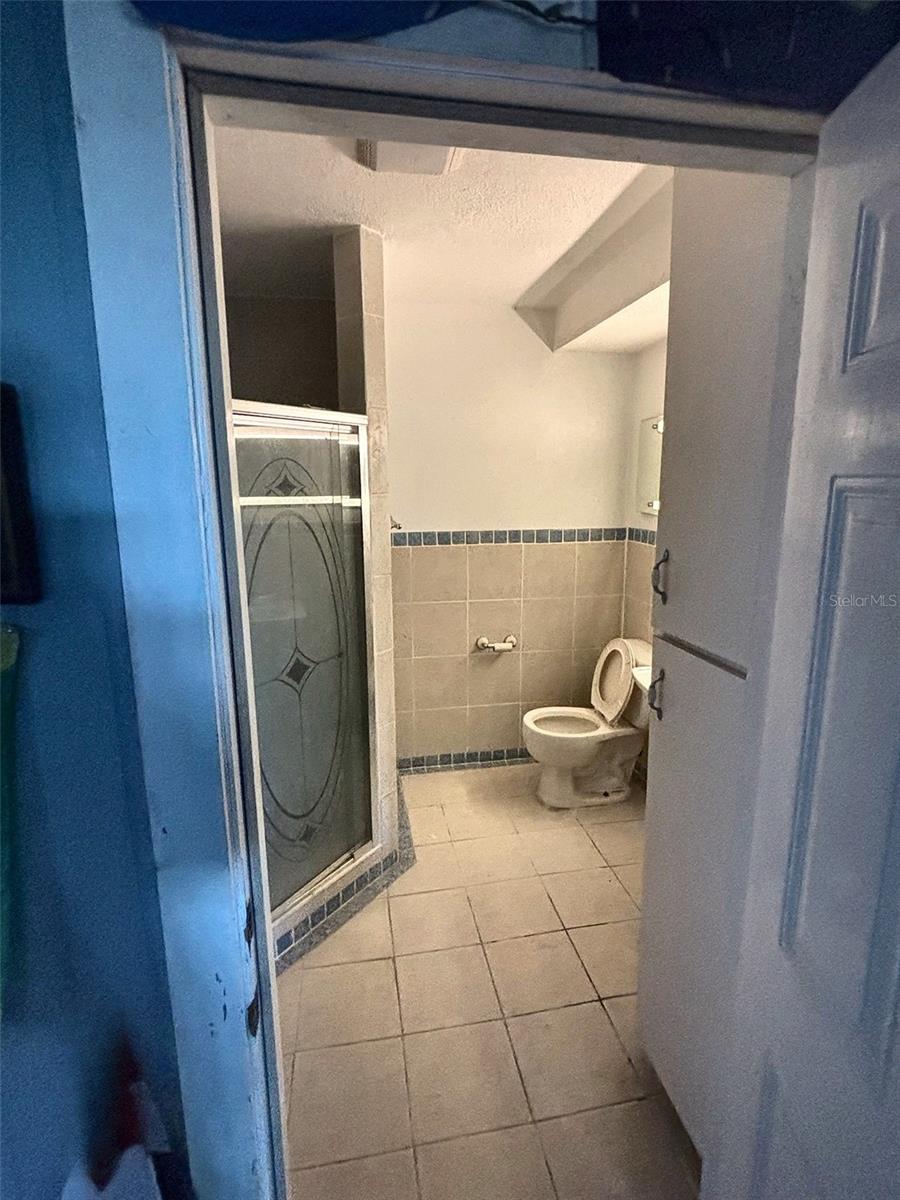 3090 PHOENIX AVE — photo 21