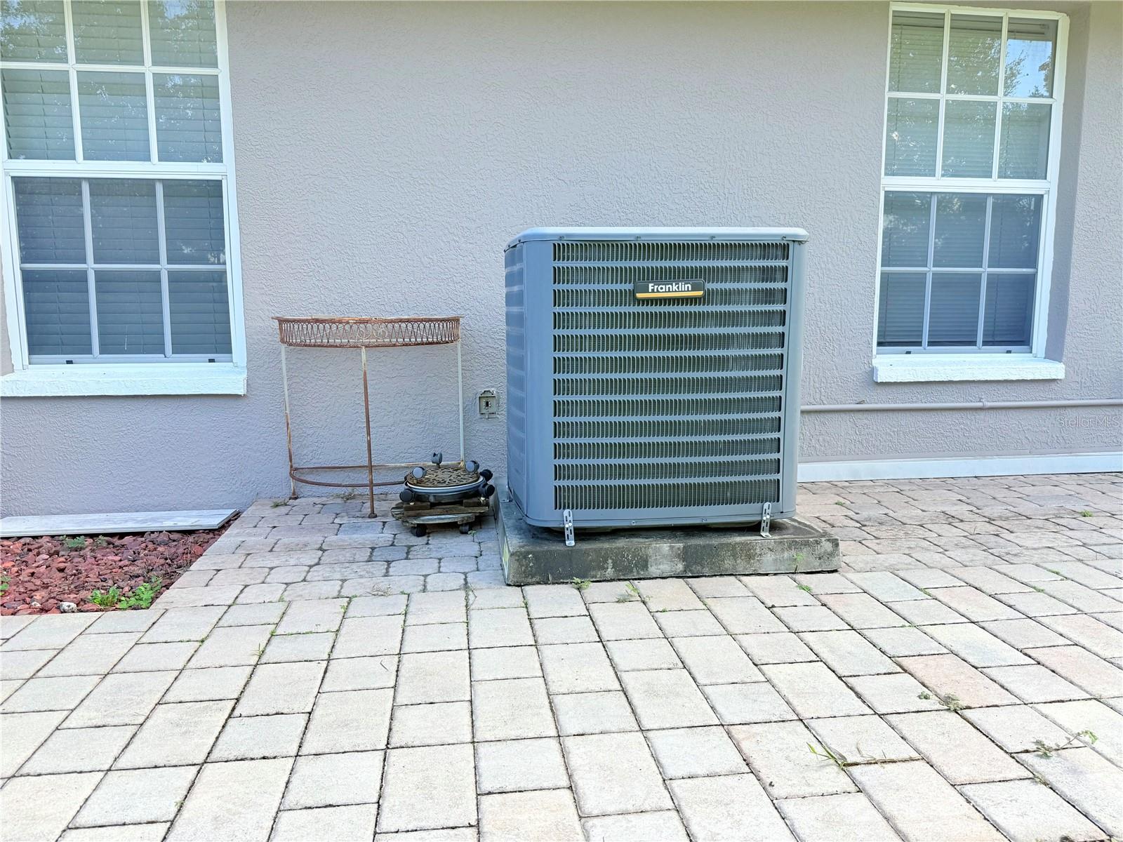 8750 TEACHER LN — photo 38