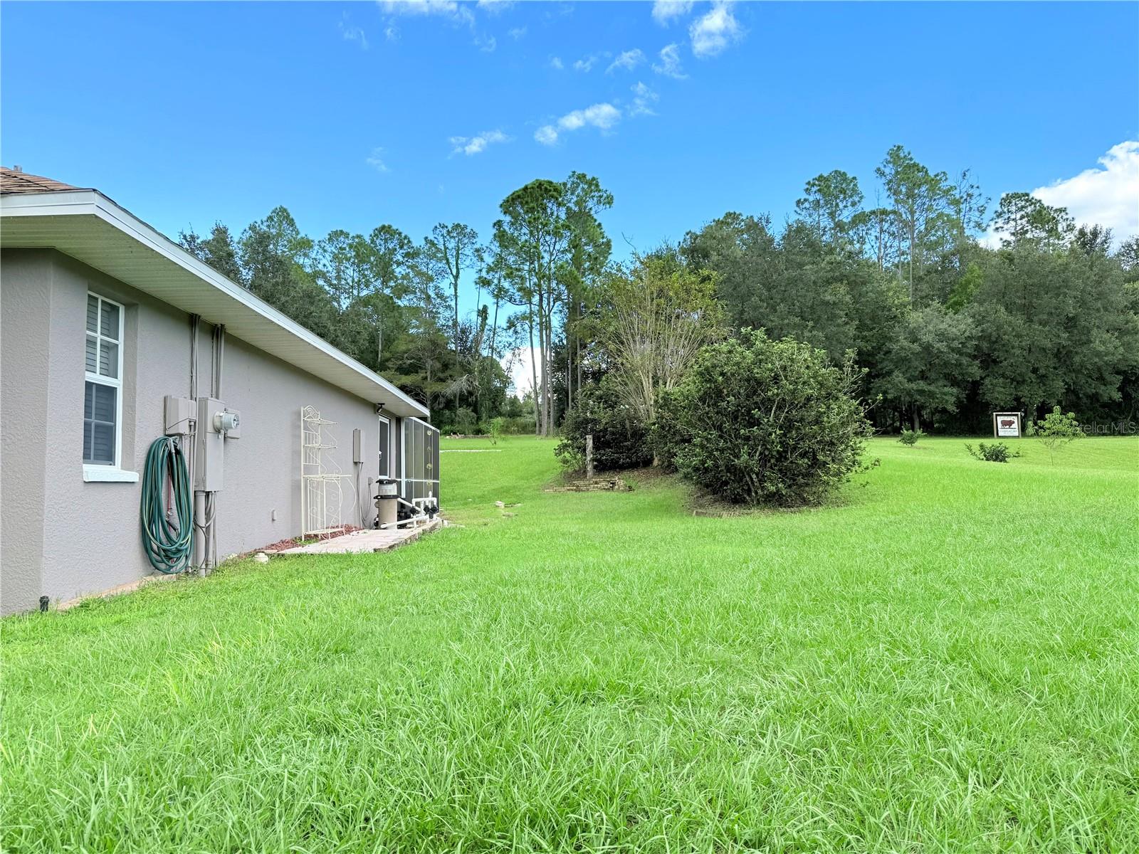 8750 TEACHER LN — photo 4