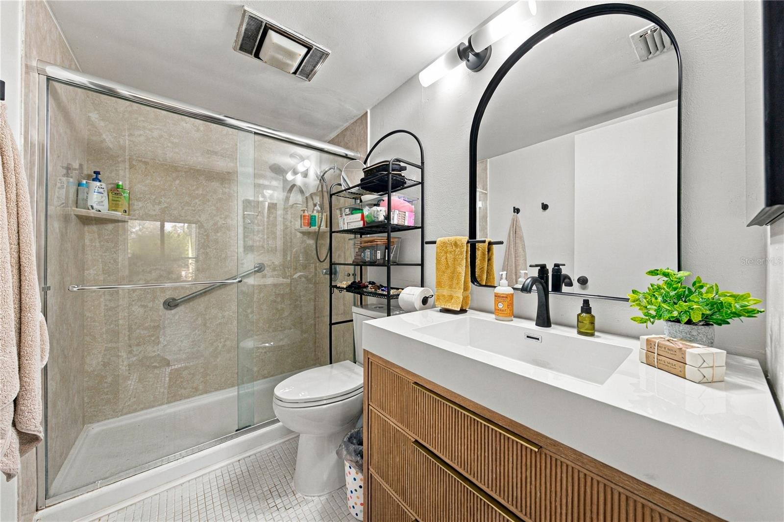 4106 PINELAKE LN #101 — photo 34