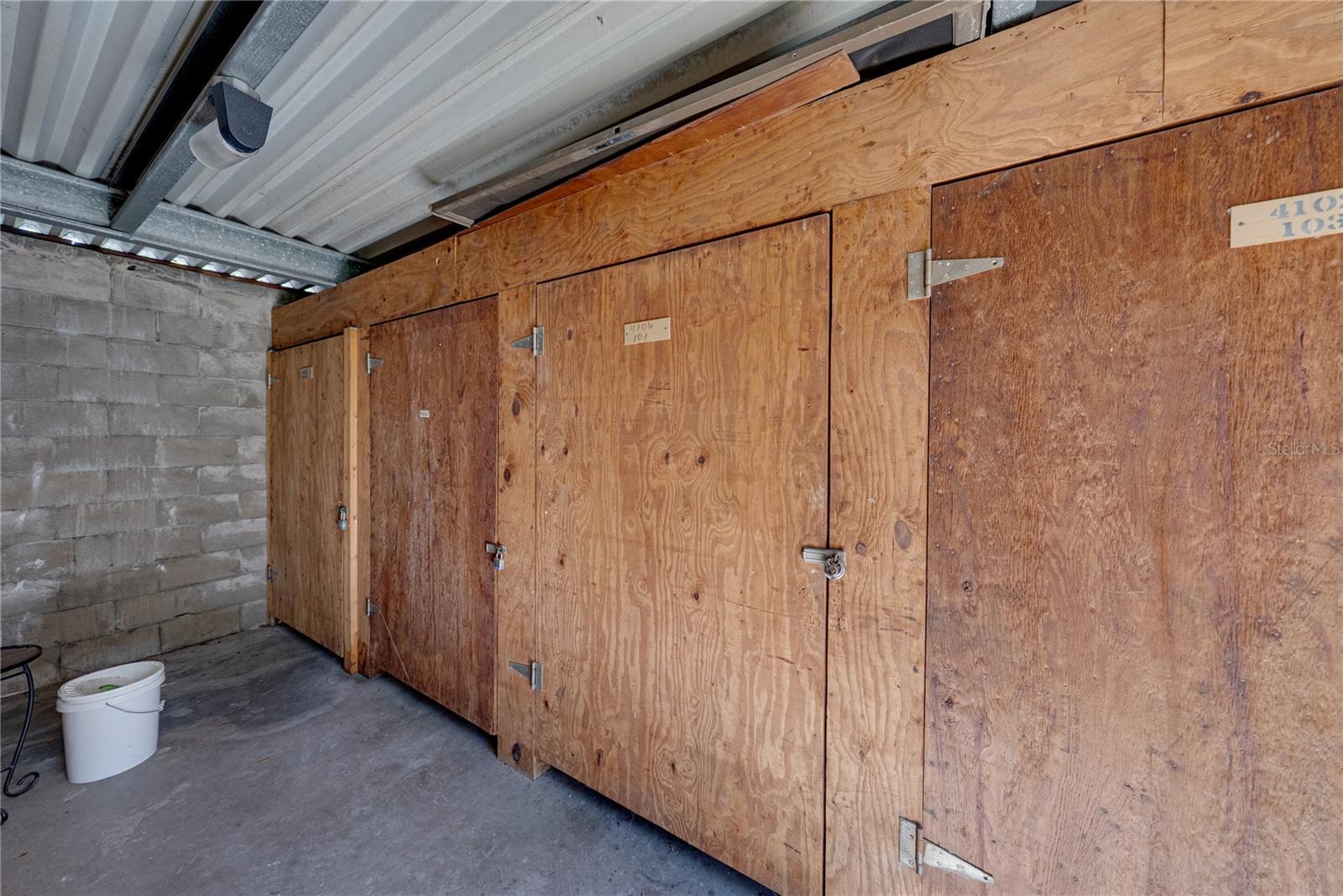 4106 PINELAKE LN #101 — photo 52
