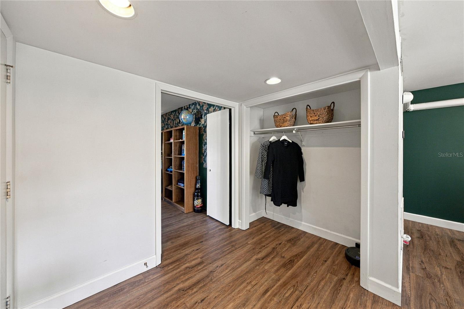 4106 PINELAKE LN #101 — photo 8