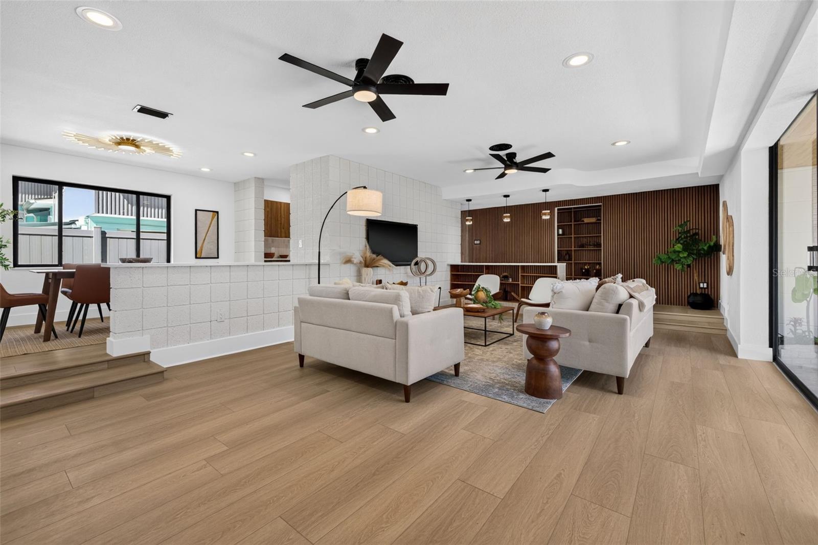 2015 DOLPHIN BLVD S — photo 7