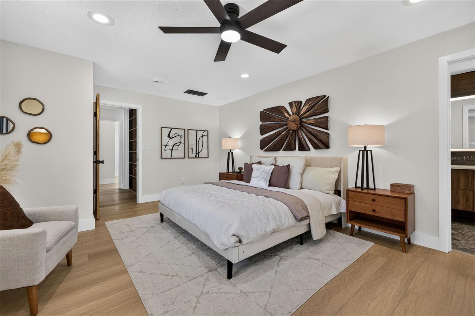 2015 DOLPHIN BLVD S — photo 30