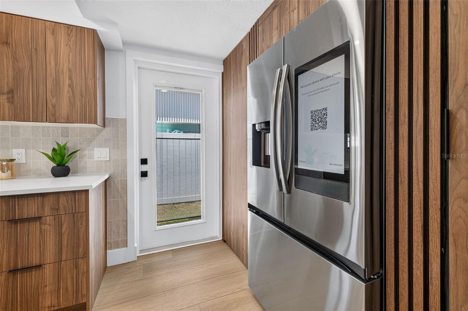 2015 DOLPHIN BLVD S — photo 24