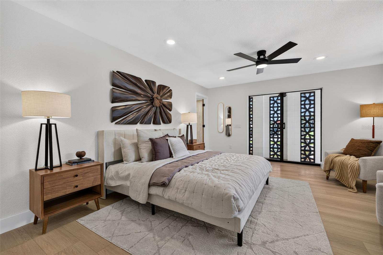 2015 DOLPHIN BLVD S — photo 26