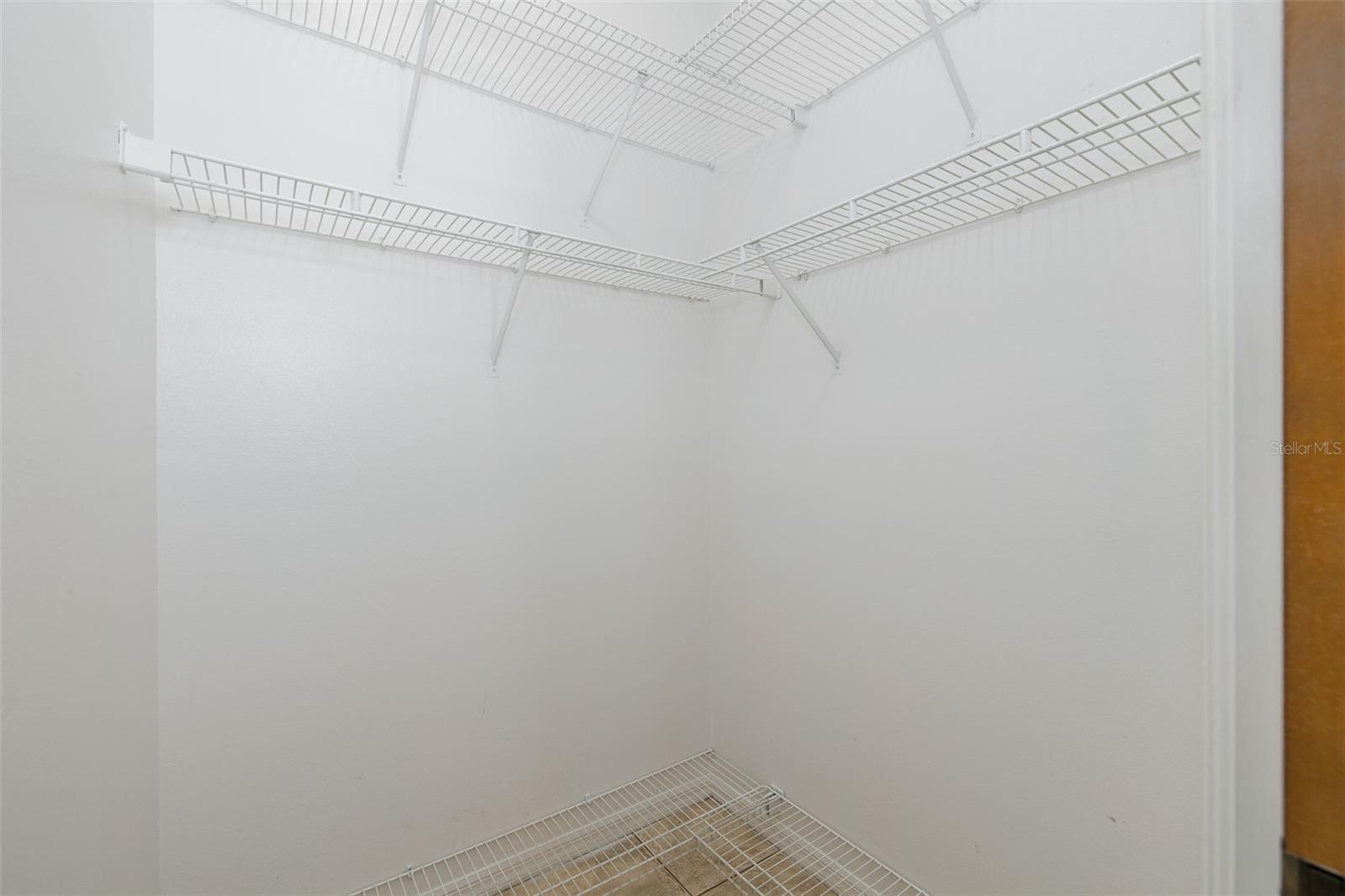 8231 MATTHEW DR — photo 24