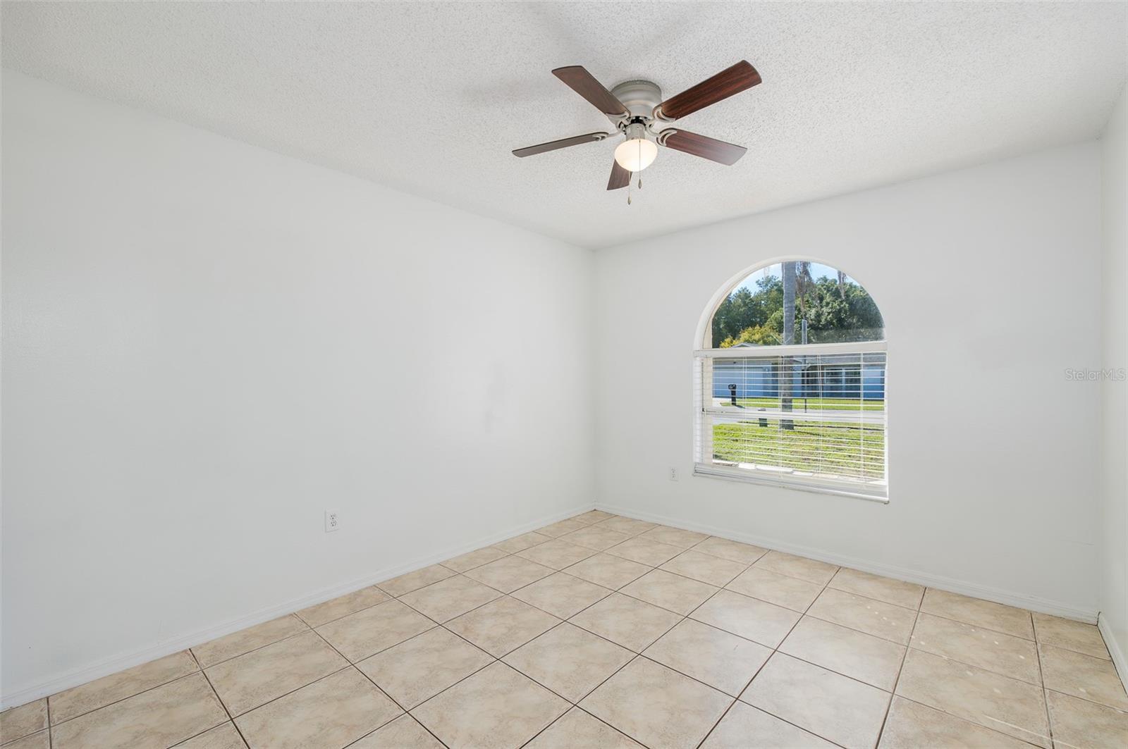 8231 MATTHEW DR — photo 32