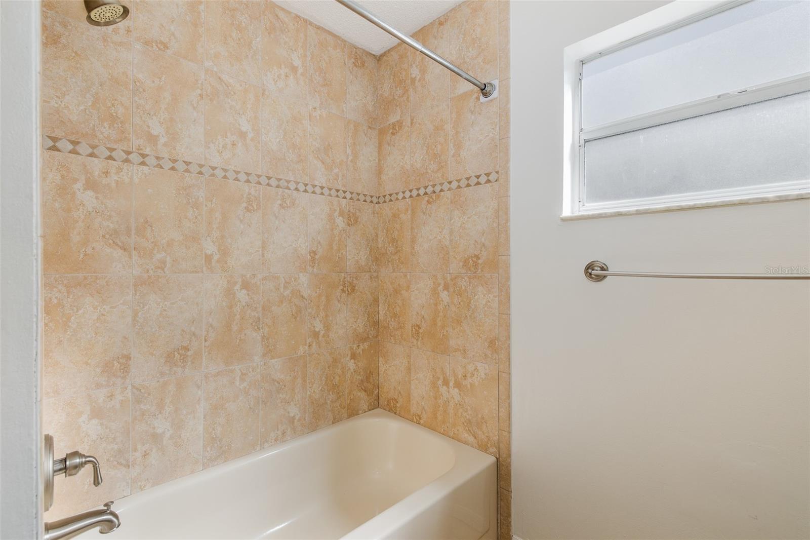 8231 MATTHEW DR — photo 30