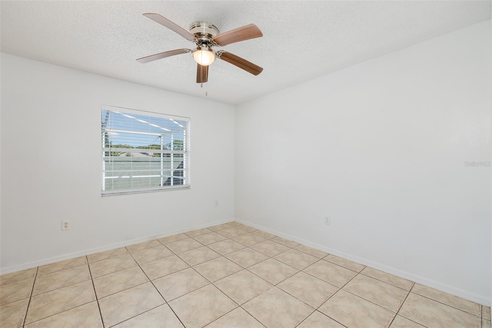 8231 MATTHEW DR — photo 28
