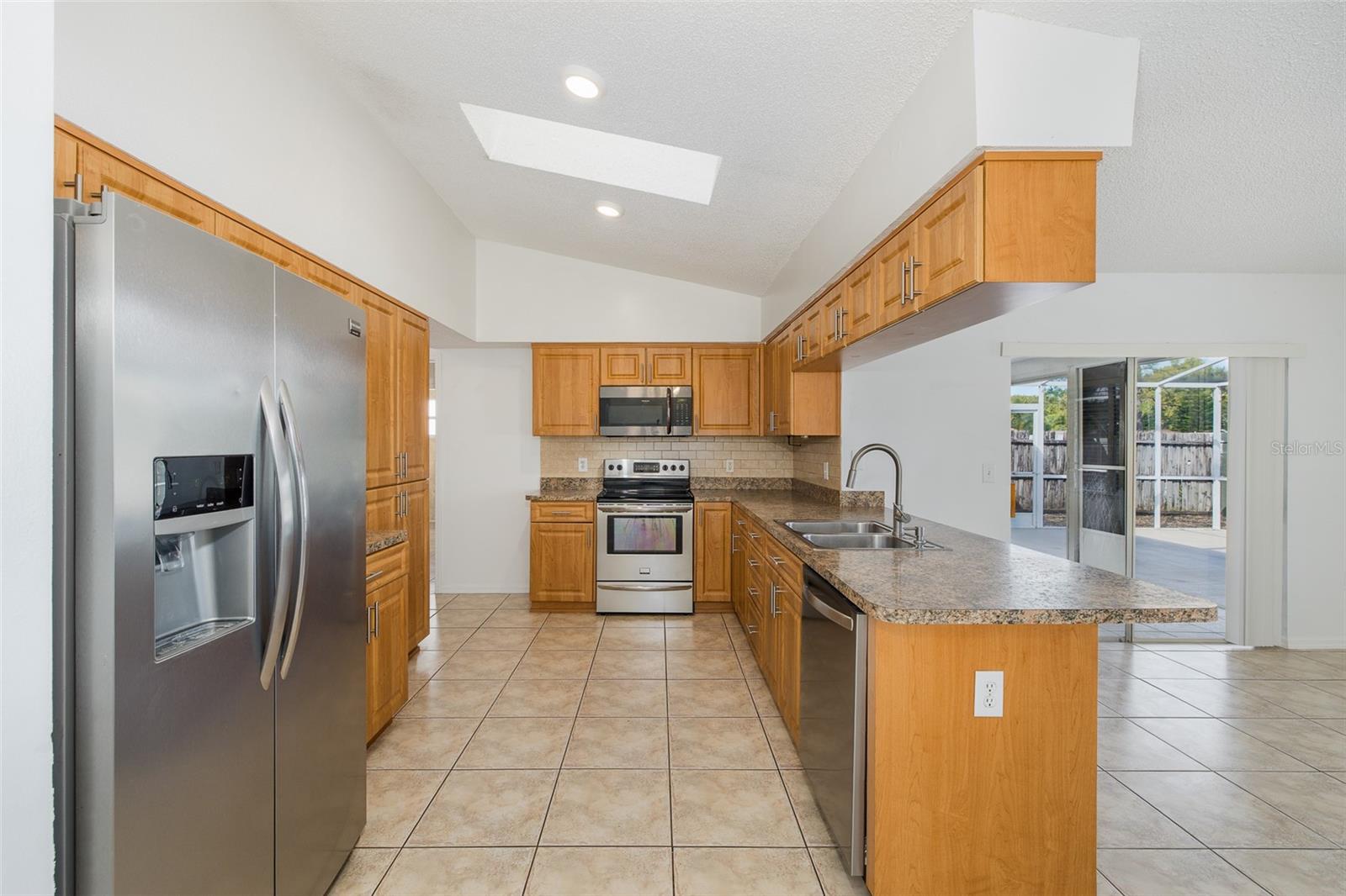 8231 MATTHEW DR — photo 13