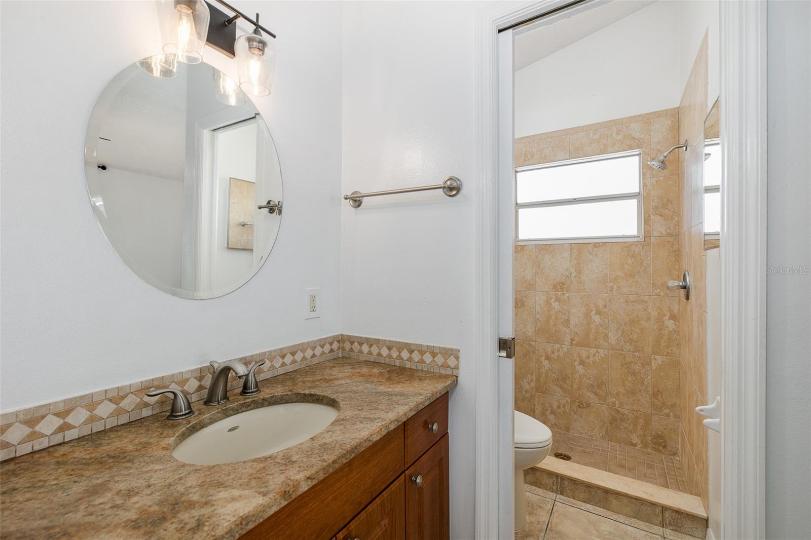8231 MATTHEW DR — photo 25