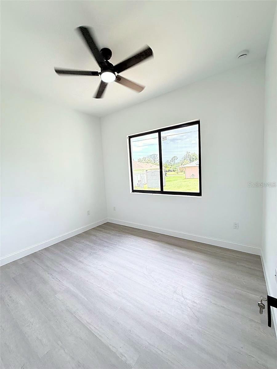 1177 PETRONIA ST — photo 16