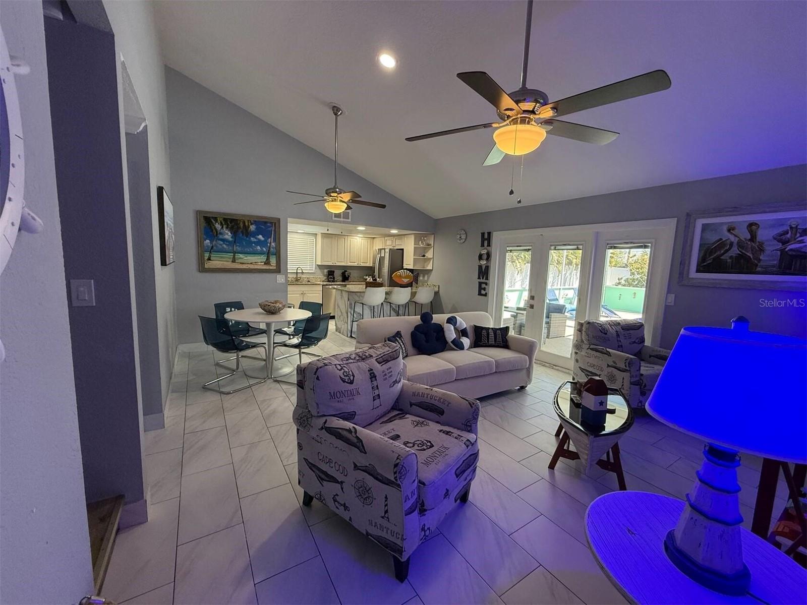 354 MONTGOMERY AVE — photo 30