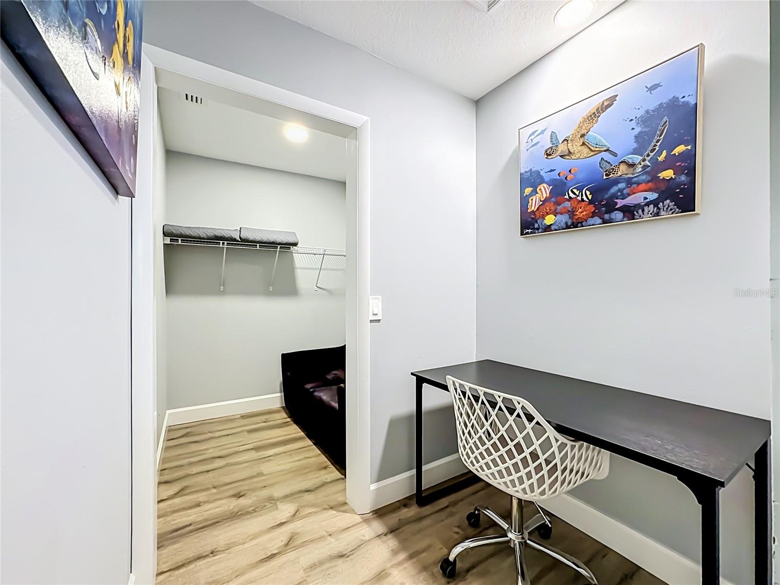 354 MONTGOMERY AVE — photo 45