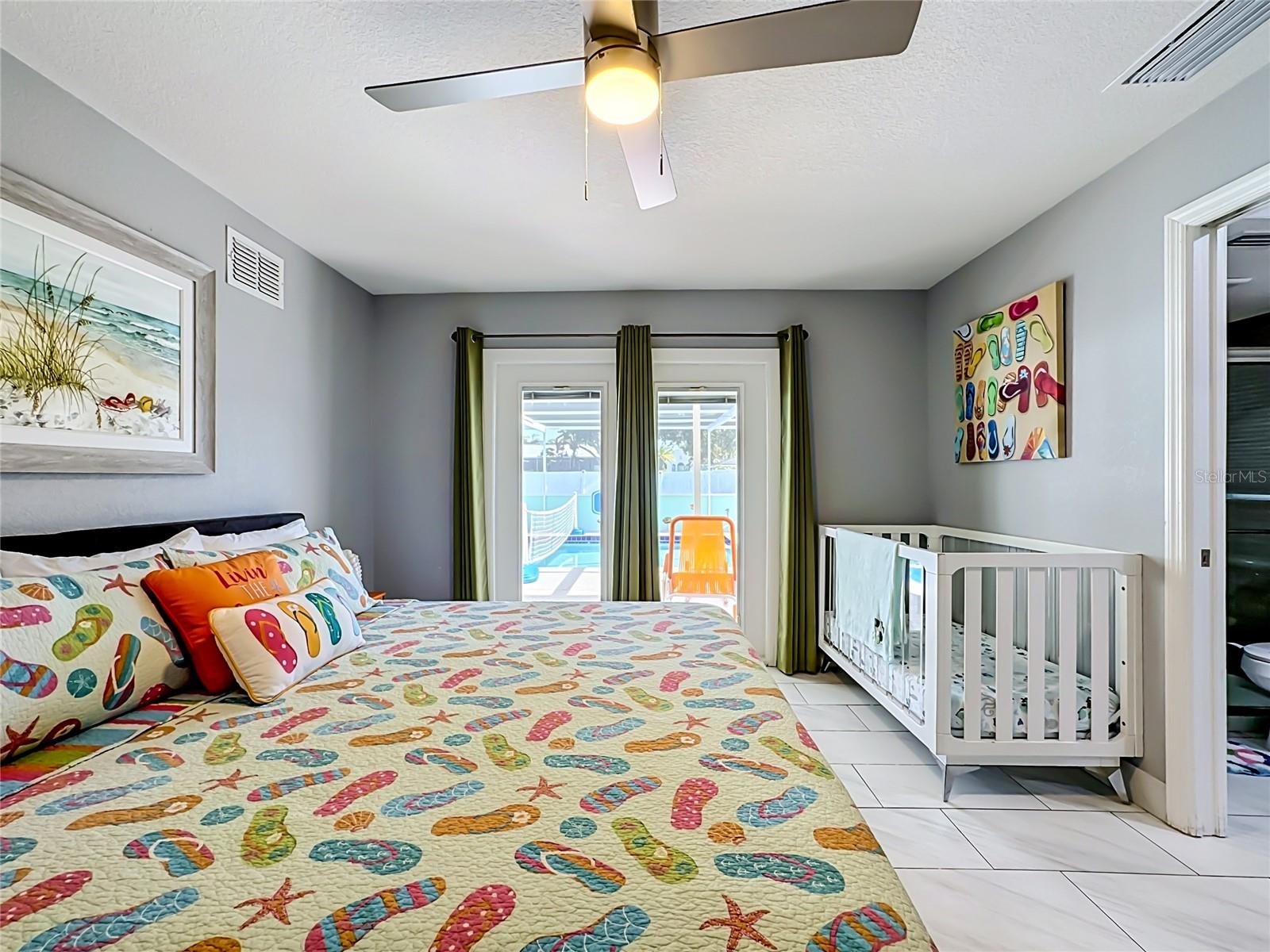 354 MONTGOMERY AVE — photo 47