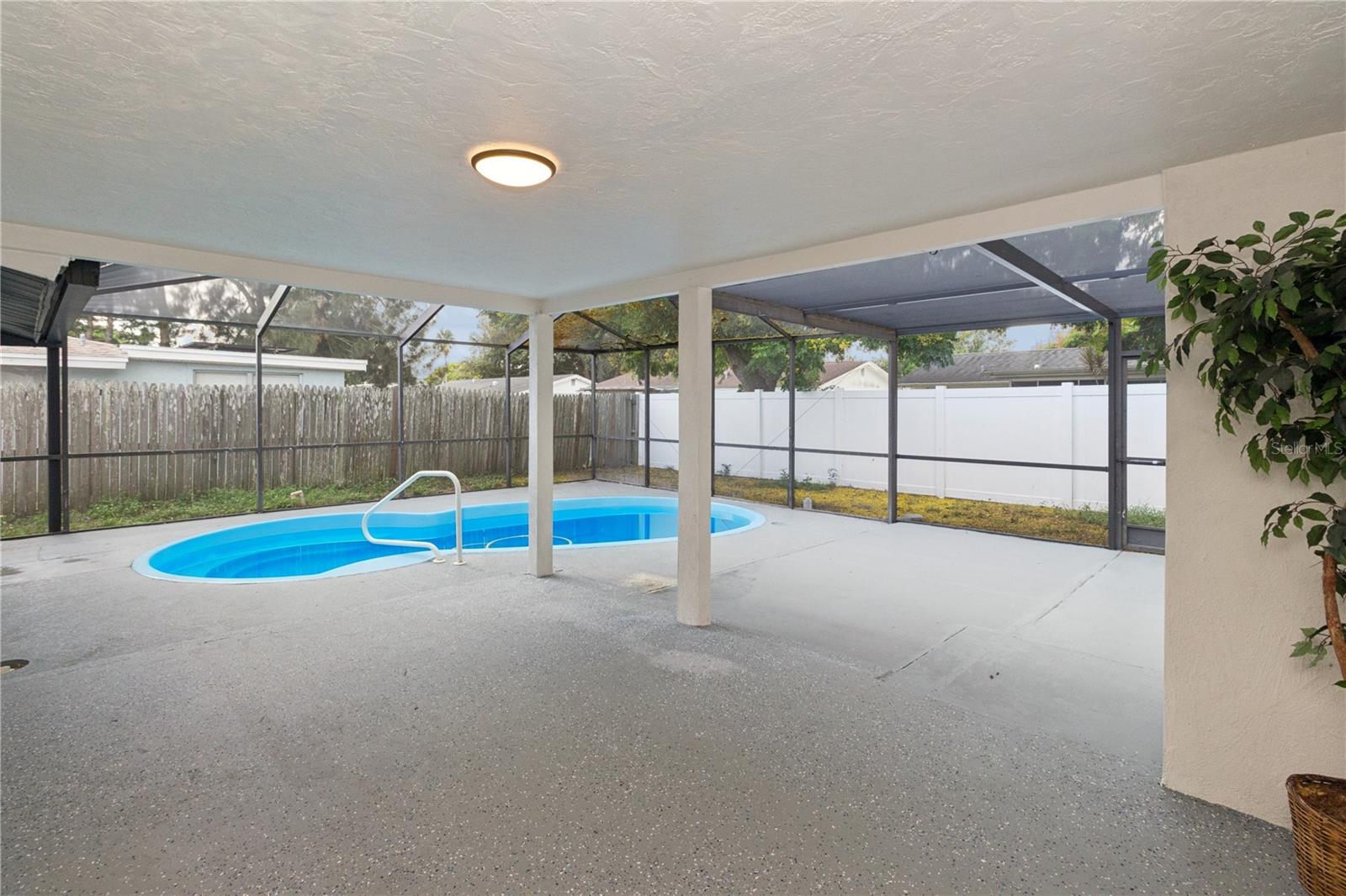 8811 LIDO LN — photo 26