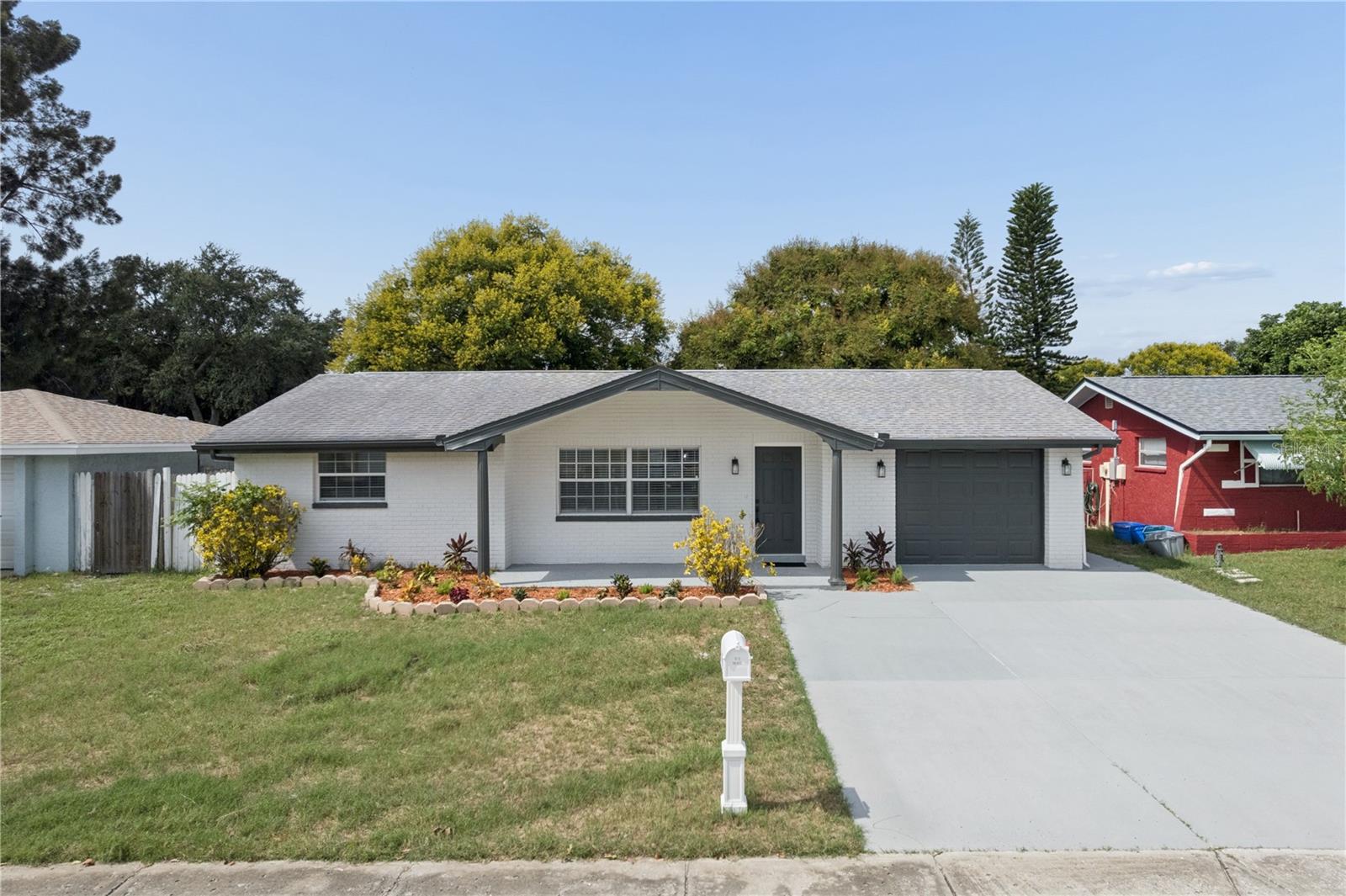 8811 LIDO LN — photo 2