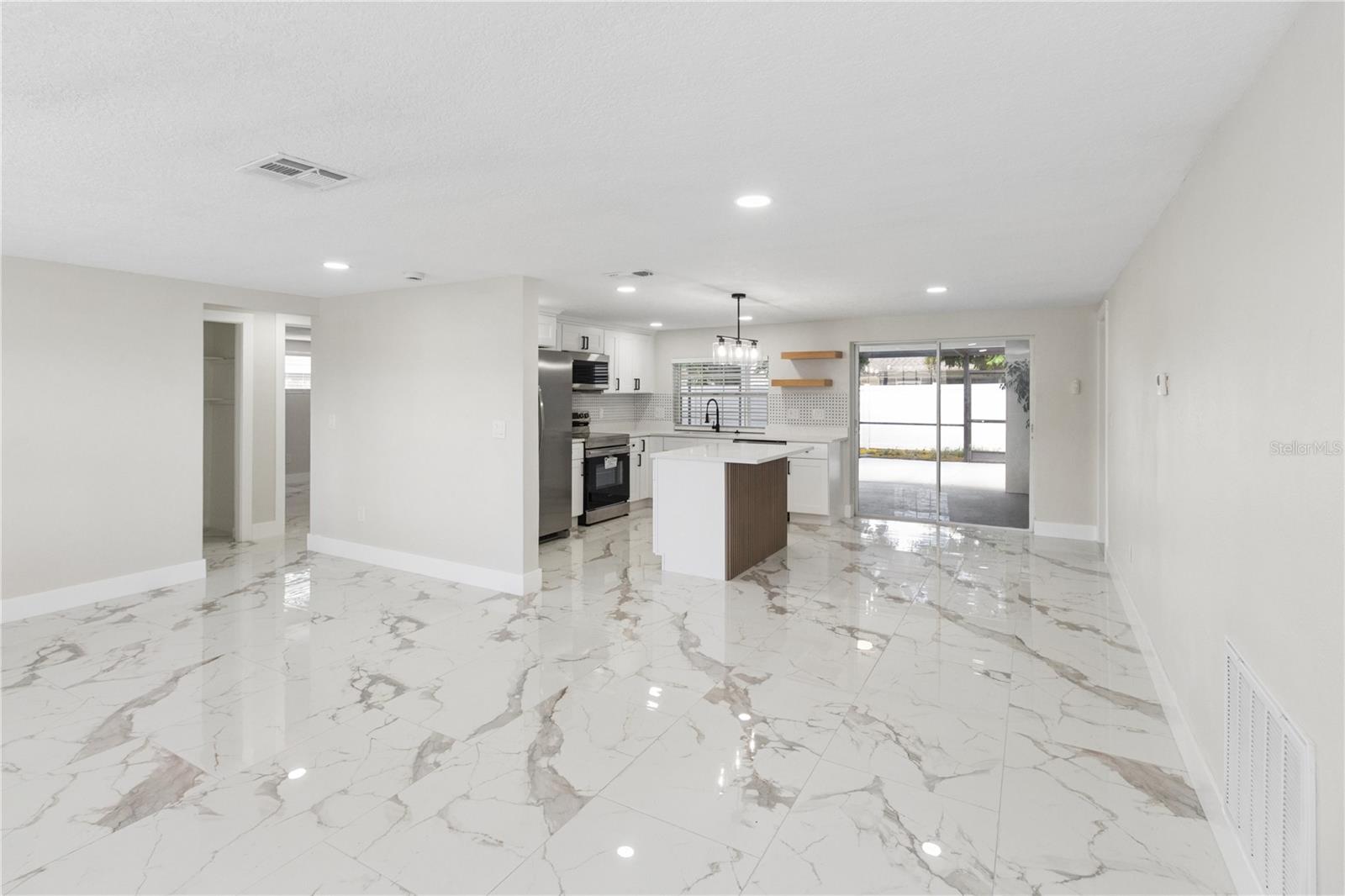 8811 LIDO LN — photo 11