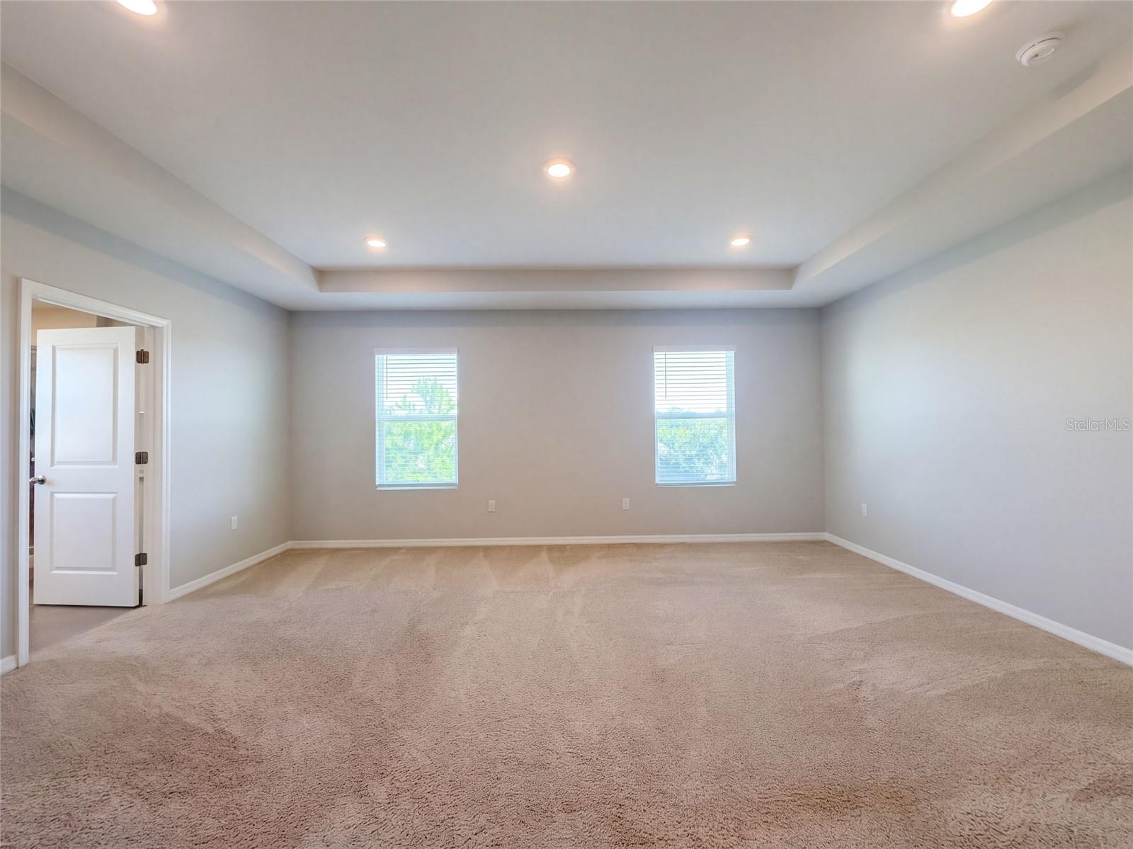 585 BARRIER REEF ST — photo 29
