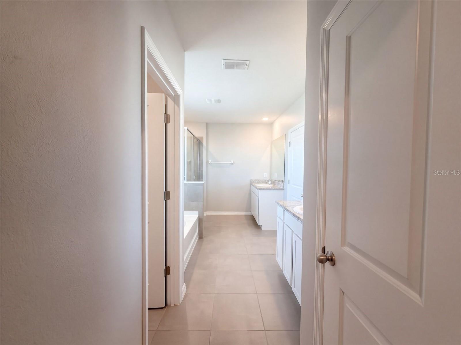 585 BARRIER REEF ST — photo 52