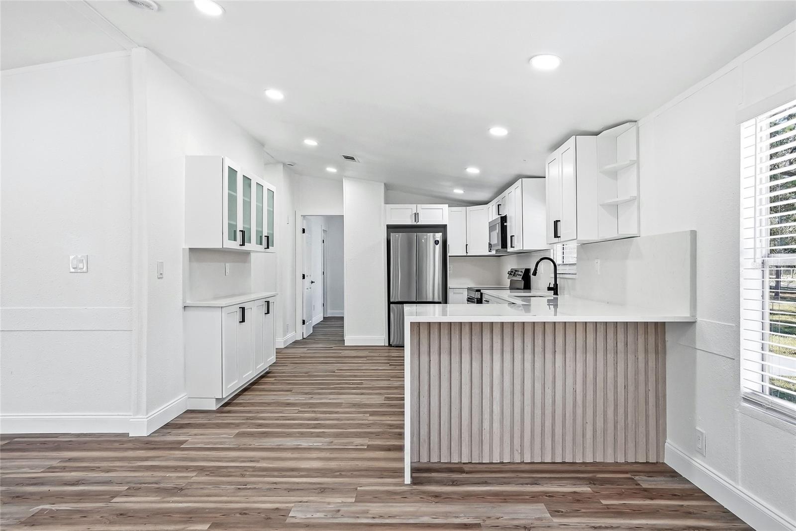 18200 NORMANDEAU ST — photo 19