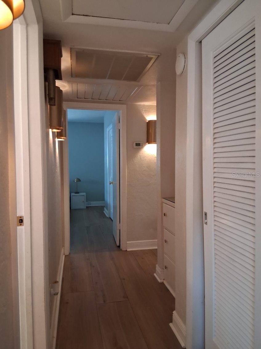 8220 YARDLEY AVE N — photo 29