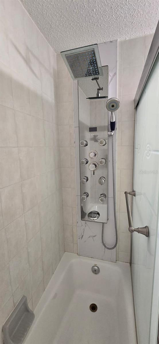 6340 PROVIDENCE CIR #202 — photo 12