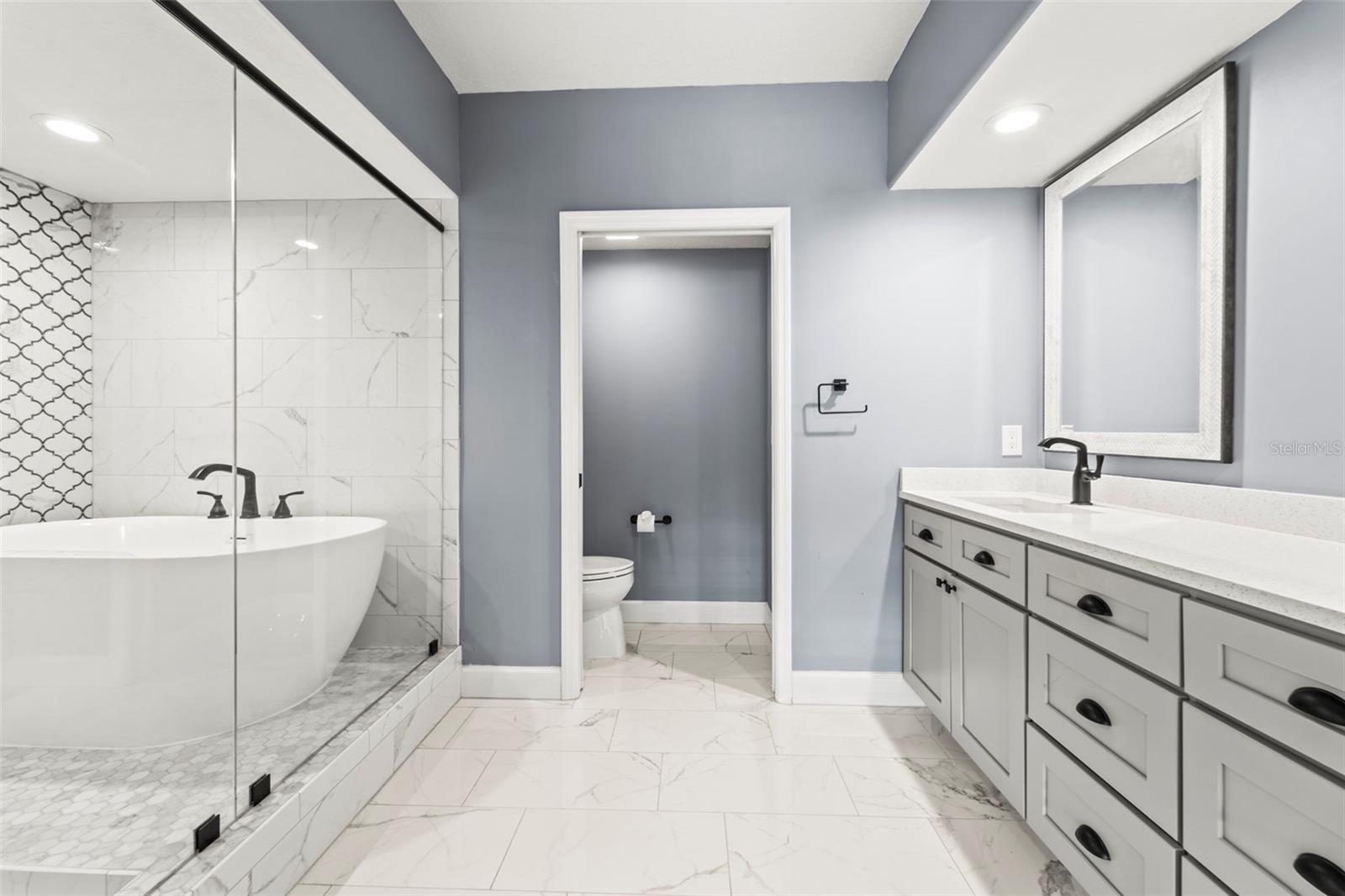 1645 PINELLAS BAYWAY S #B2 — photo 29