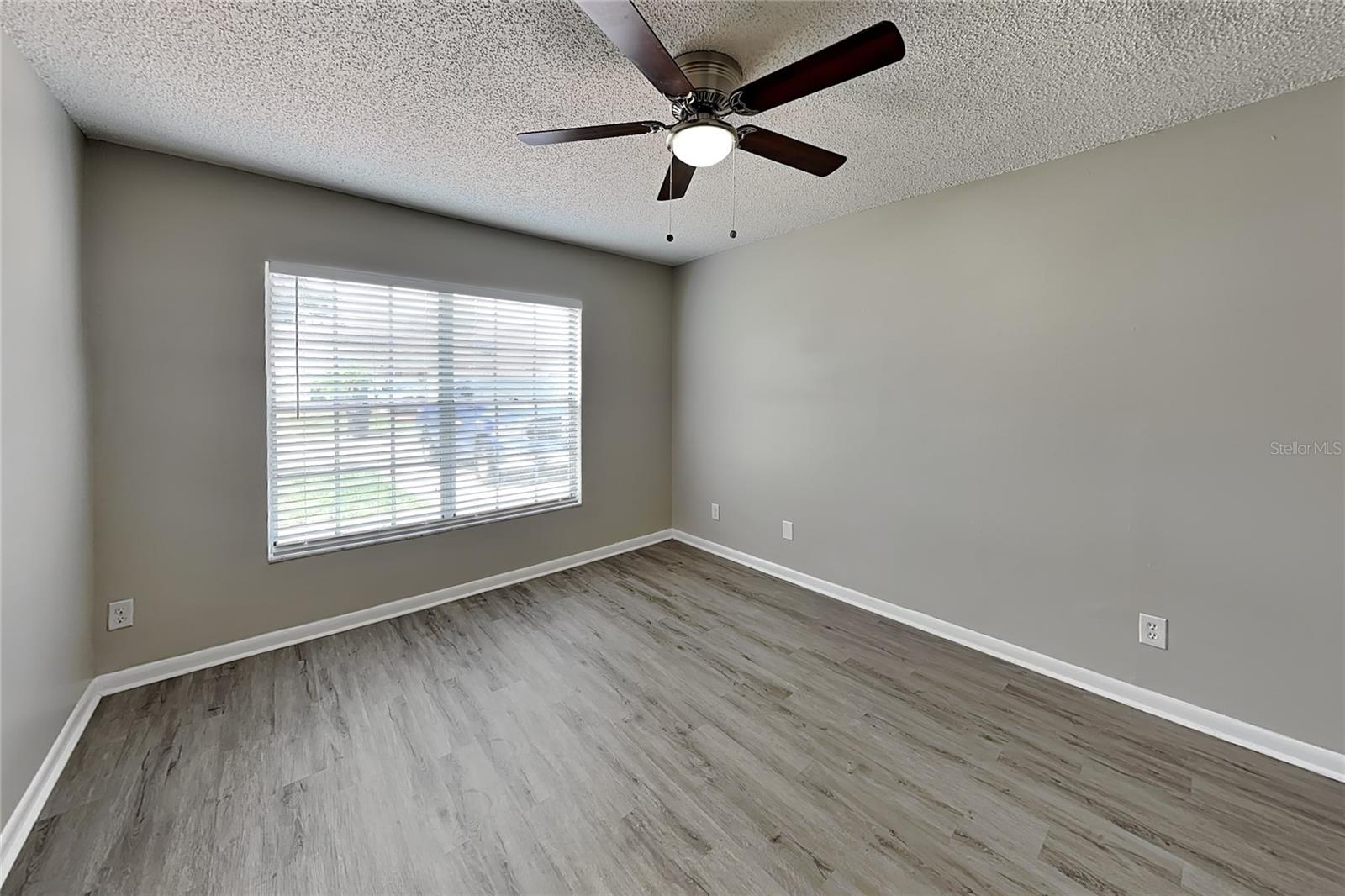 Home in VALRICO — photo 8